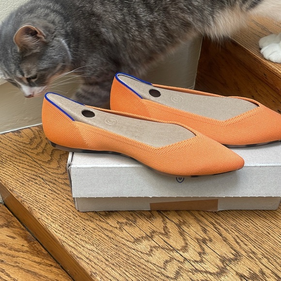 Rothy’s pointed toe flats tangerine, 9 1/2 NWT - Picture 3 of 10